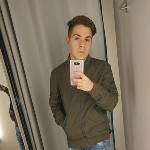 Meet your Posher, Matthew